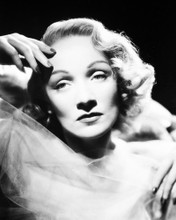 MARLENE DIETRICH CLASSIC GLAMOUR POSE PRINTS AND POSTERS 170050