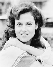 SIGOURNEY WEAVER PRINTS AND POSTERS 168249