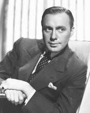 JACK BENNY IN SUIT SEATED PRINTS AND POSTERS 167366