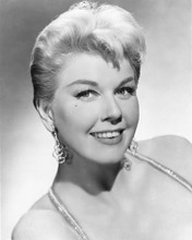 DORIS DAY LOVELY SMILING PRINTS AND POSTERS 165704