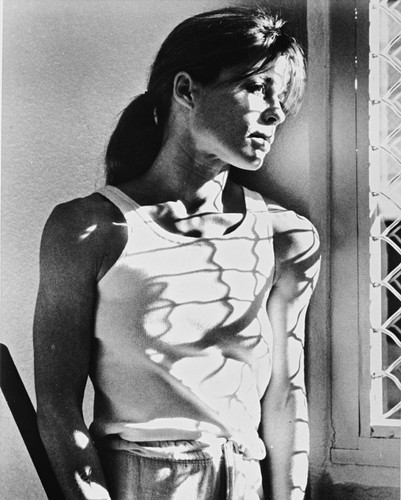 linda hamilton tank top