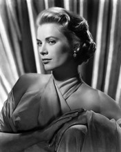 GRACE KELLY HEAD TURNED TO SIDE POSE PRINTS AND POSTERS 165627