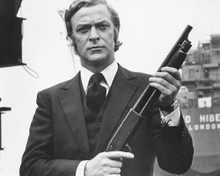 MICHAEL CAINE GET CARTER HOLDING UP GUN CLASSIC PRINTS AND POSTERS 165481