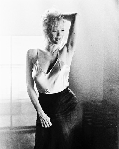 Kim basinger sexy pictures