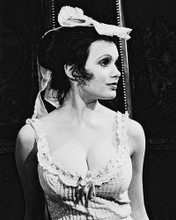 MADELINE SMITH BUSTY PRINTS AND POSTERS 163264