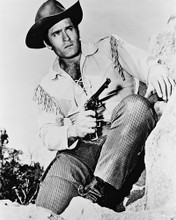 CLINT WALKER CHEYENNE TV WITH GUN PRINTS AND POSTERS 161135