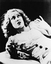 FAY WRAY KING KONG RECOILS FROM KING KONG PRINTS AND POSTERS 14000