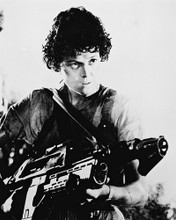 SIGOURNEY WEAVER PRINTS AND POSTERS 11563
