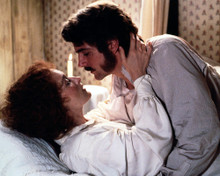 JEREMY IRONS MERYL STREEP THE FRENCH LIEUTENANT'S WOMAN IN BED PRINTS AND POSTERS 287475
