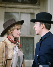 MELODY PATTERSON, KEN BERRY F TROOP LOOKING AT EACH OTHER PRINTS AND POSTERS 286100