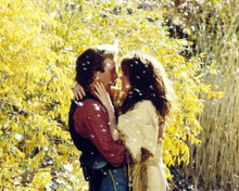 MARY MCDONNELL KEVIN COSTNER DANCES WITH WOLVES ROMANTIC POSE PRINTS AND POSTERS 288287