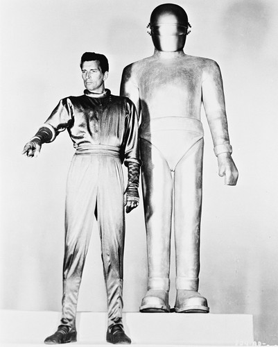 The Day the Earth Stood Still Posters and Photos 12214 | Movie Store