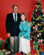 DIANA HYLAND DICK VAN PATTEN EIGHT IS ENOUGH BY CHRISTMAS TREE PRINTS AND POSTERS 285609