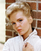 TUESDAY WELD PRINTS AND POSTERS 290367