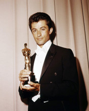 GEORGE CHAKIRIS HOLDING OSCAR ACADEMY AWARD STATUE WEST SIDE STORY PRINTS AND POSTERS 290850