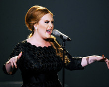 ADELE BLACK DRESS IN CONCERT PERFORMING PRINTS AND POSTERS 291277