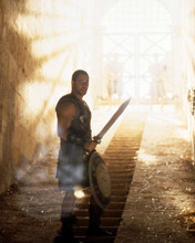 RUSSELL CROWE GLADIATOR MOODY POSE WITH SUNLIGHT THROUGH WINDOW PRINTS AND POSTERS 292067
