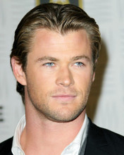 CHRIS HEMSWORTH HEAD SHOT CANDID THOR STAR PRINTS AND POSTERS 292150