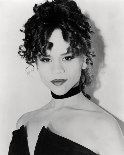 Picture of Rosie Perez