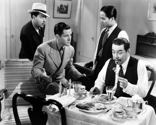 Picture of Warner Oland in Charlie Chan at the Race Track