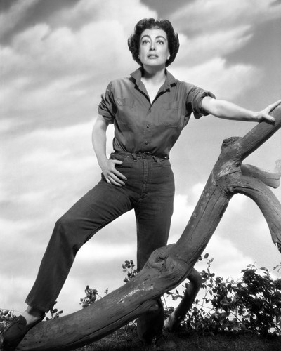 Picture of Joan Crawford in Johnny Guitar
