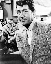 Picture of Dean Martin in Kiss Me, Stupid