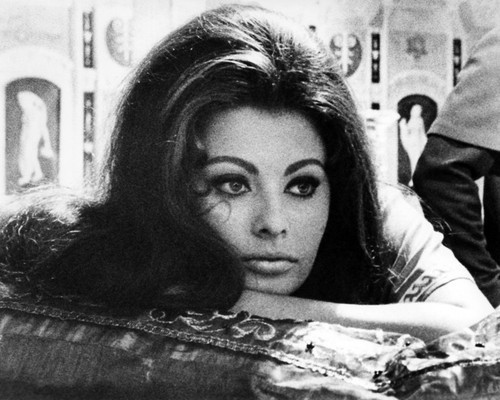 Picture of Sophia Loren in The Fall of the Roman Empire