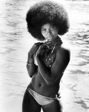 Picture of Gloria Hendry in Live and Let Die