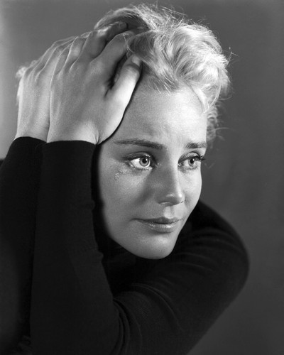 Picture of Maria Schell in The Hanging Tree
