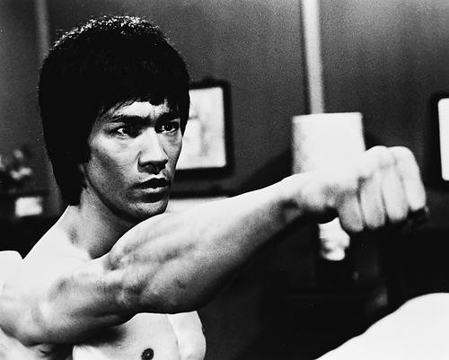 Picture of Bruce Lee in Enter the Dragon