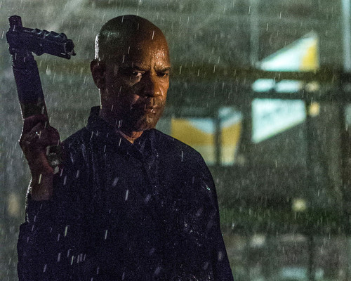 Picture of Denzel Washington in The Equalizer