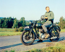 Picture of Steve McQueen in The Great Escape
