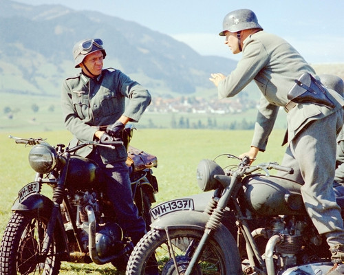 Picture of Steve McQueen in The Great Escape