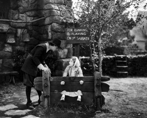 Picture of Lillian Gish in The Scarlet Letter