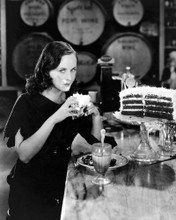 Picture of Paulette Goddard in Modern Times
