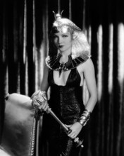 Picture of Claudette Colbert in Cleopatra