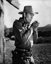 Picture of Gary Cooper in Garden of Evil
