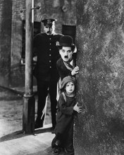 Picture of Charles Chaplin in The Kid