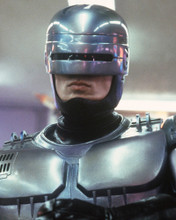 Picture of Peter Weller in RoboCop