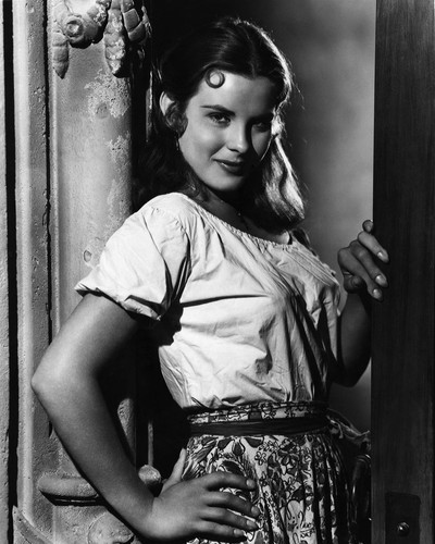 Picture of Jean Peters in Captain from Castile