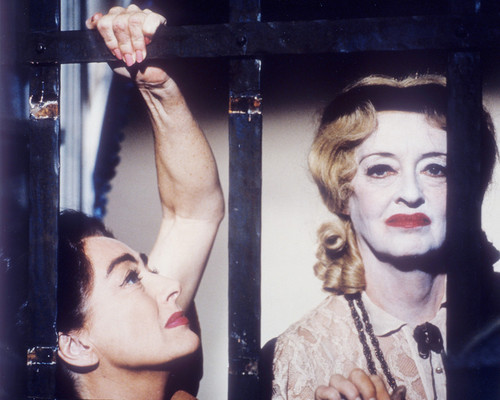 Picture of Joan Crawford in What Ever Happened to Baby Jane?