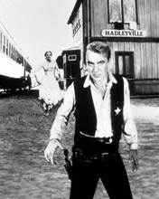 Picture of Gary Cooper in High Noon