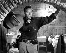 Picture of Charlton Heston in 55 Days at Peking