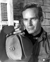 Picture of Charlton Heston in 55 Days at Peking