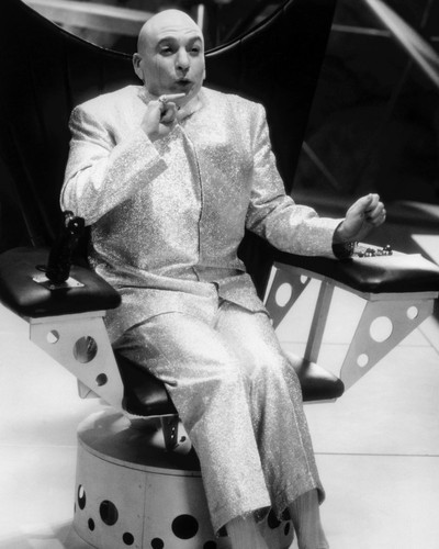 Picture of Mike Myers in Austin Powers: International Man of Mystery