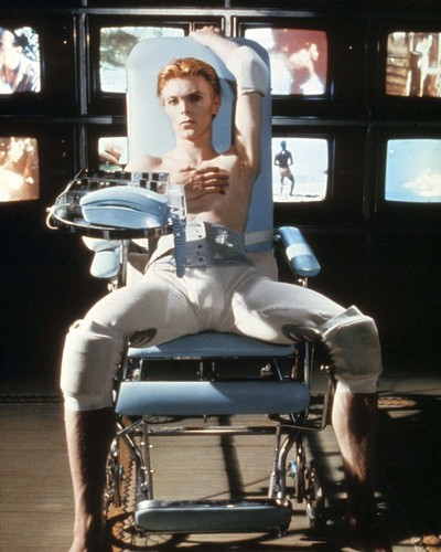 Picture of David Bowie in The Man Who Fell to Earth