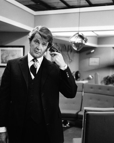Picture of Roger Moore in The Persuaders!