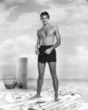GEORGE HAMILTON PRINTS AND POSTERS 105142