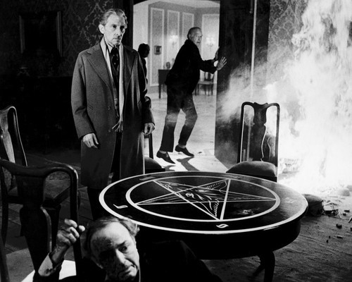 Picture of Peter Cushing in The Satanic Rites of Dracula
