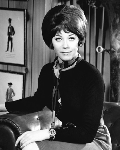 Picture of Linda Thorson in The Avengers